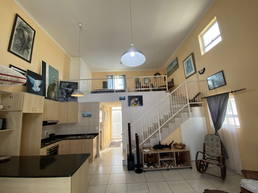 2 Bedroom Property for Sale in Muizenberg Western Cape